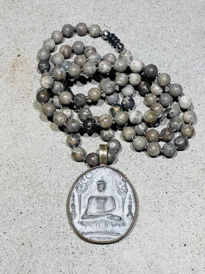 BUDDHA 76 Jasper stone