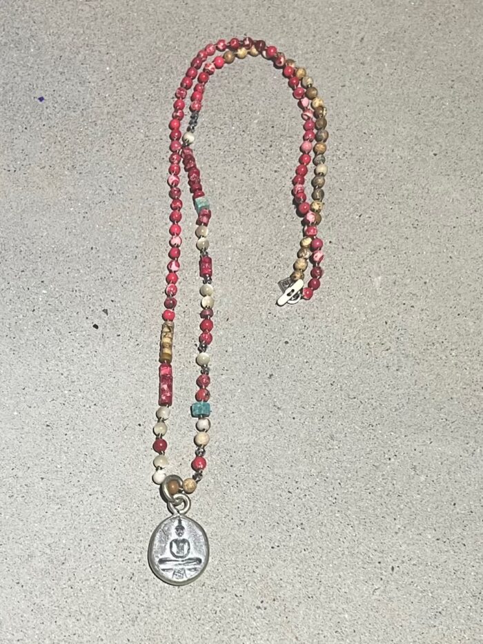 BUDDHA 70 cm necklace cerise mix